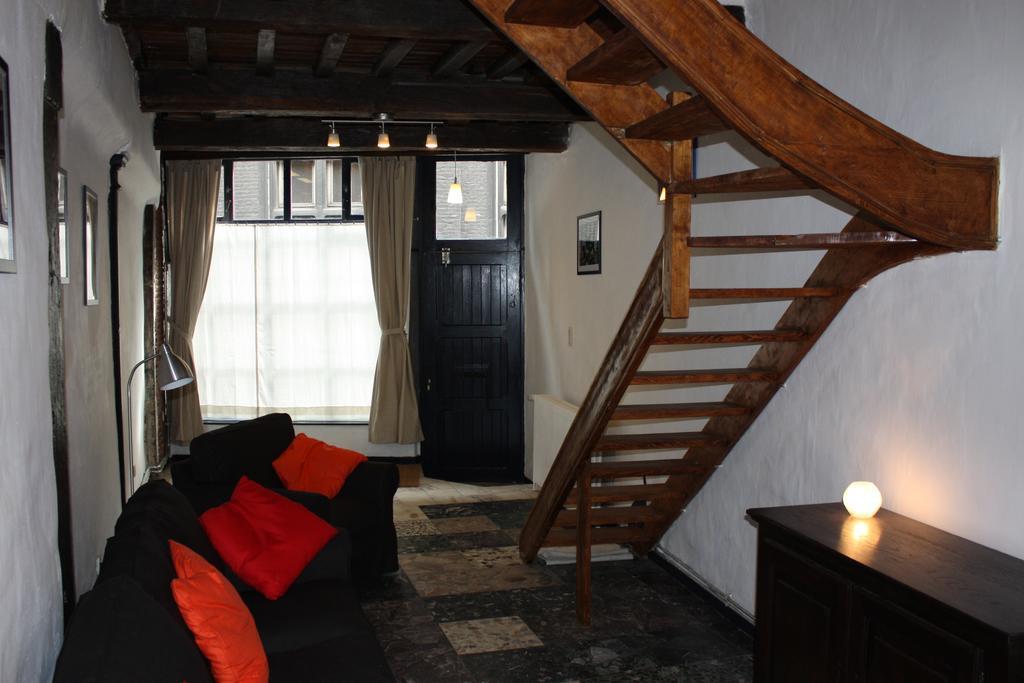 Le Chat Maudit De Maryse Villa Liege Exterior photo
